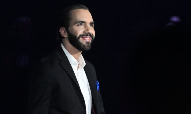 Nayib Bukele es el líder mejor evaluado según CADEM
