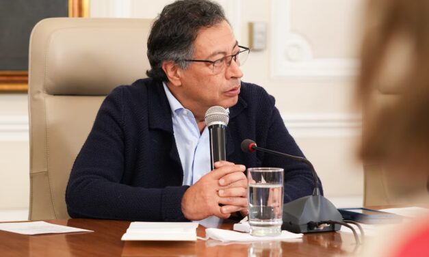 Petro contra sus ministros: Peleas en vivo y renuncias sacuden su Gobierno