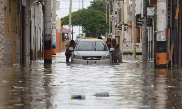 Perú en alerta por torrenciales lluvias