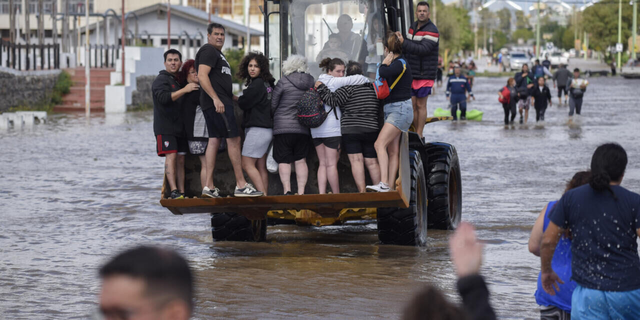 Más de una decena de muertos por intenso temporal en Argentina