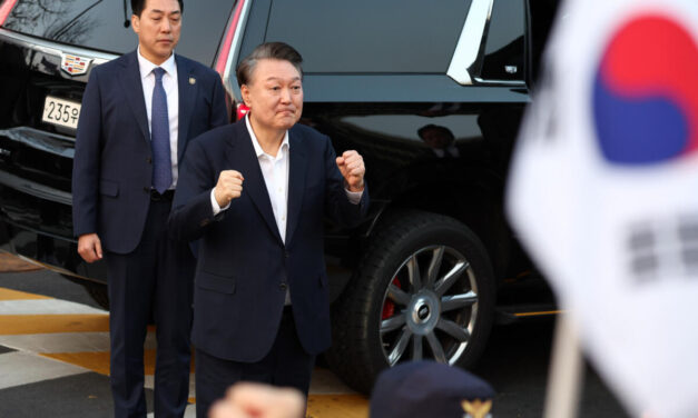 Presidente de Corea del Sur, Yoon Suk Yeol, sale de prisión