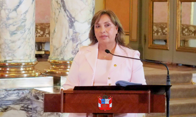 Dina Boluarte convoca a elecciones generales en Perú