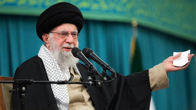 Irán rechazó acuerdo nuclear con EE.UU
