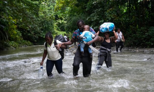 Colombia asegura que se redujo migración en la selva del Darién