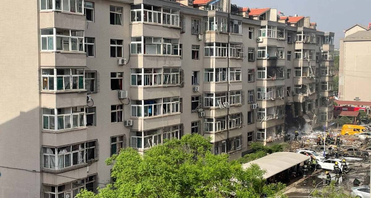 17 muertos tras explosión en complejo residencial de China