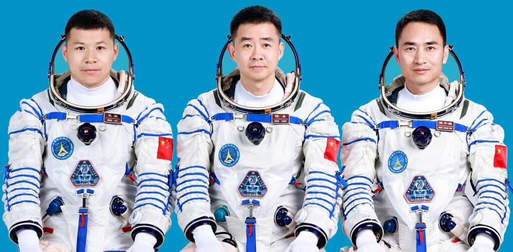 China envió astronautas a su estación espacial