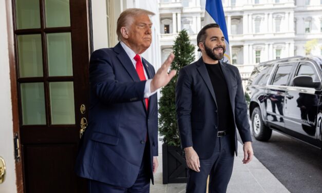 Trump elogia a Bukele por combate al crimen y apoyo migratorio