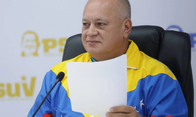 “No eres tú quien va a ponernos condiciones”: Diosdado Cabello responde nuevamente al presidente Bukele