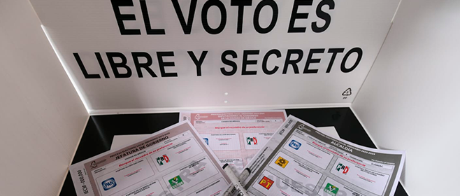 México permite a votantes llevar su decisión por escrito