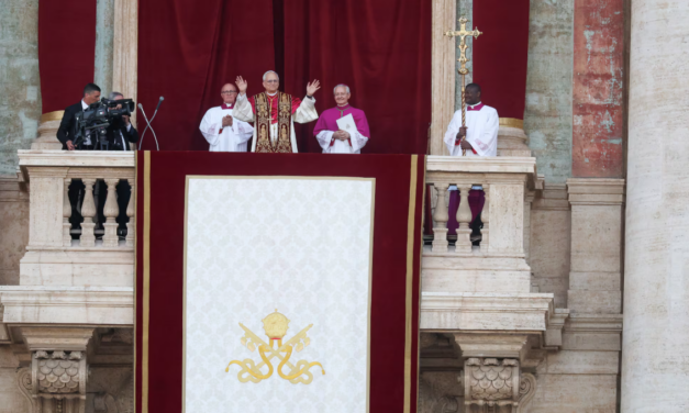León XIV: un Papa multicultural y matemático llega al Vaticano