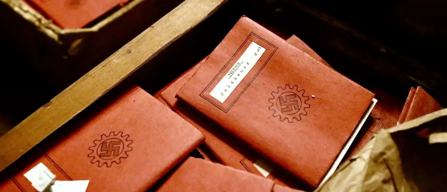Encuentran documentos nazis en los archivos de la Corte Suprema de Argentina