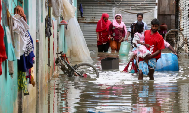 Las lluvias torrenciales han causado inundaciones en varios sectores de la capital tecnológica de India