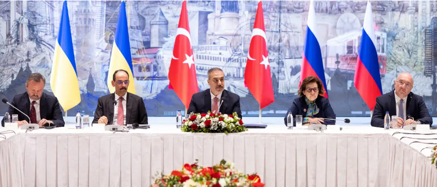 Turquía propone una cumbre entre los presidentes de Rusia, Ucrania y Estados Unidos
