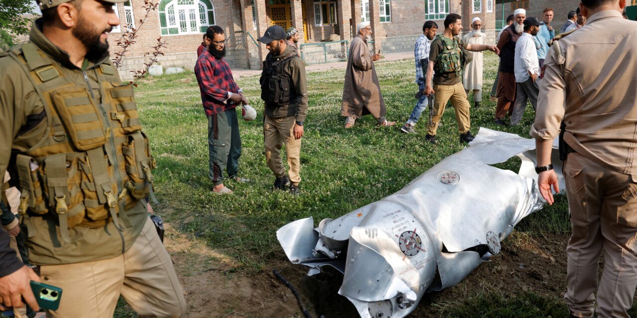 Pakistán acusa a India de acercarlos a un gran conflicto.