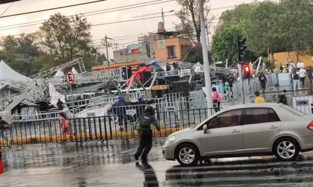 Colapsa escenario durante ensayo de concierto por el Día de las Madres en Ciudad de México