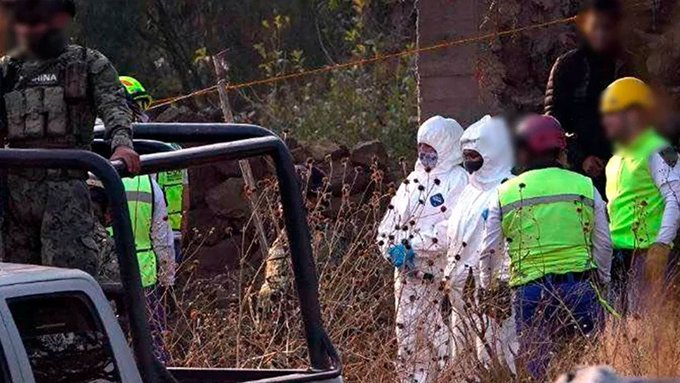 Localizan al menos 17 cuerpos sepultados en una vivienda en Guanajuato, México