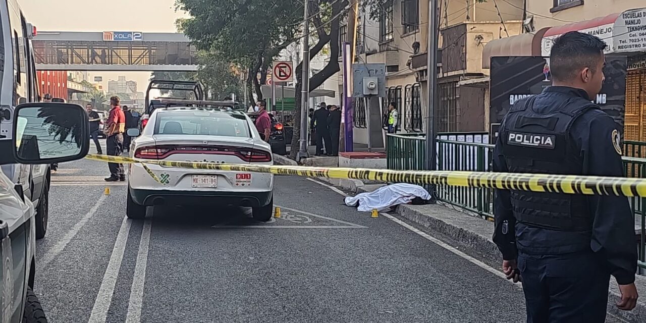 Asesinan a dos funcionarios del gobierno de la Ciudad de México