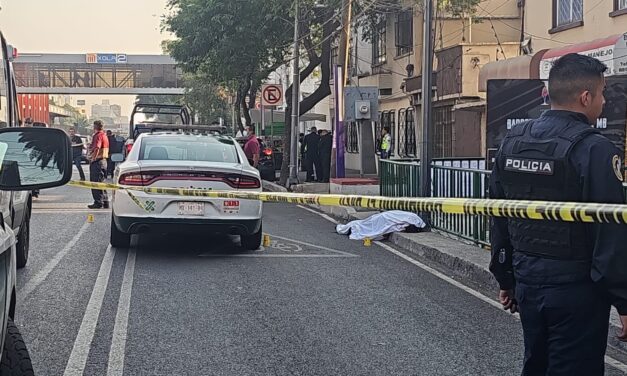 Asesinan a dos funcionarios del gobierno de la Ciudad de México