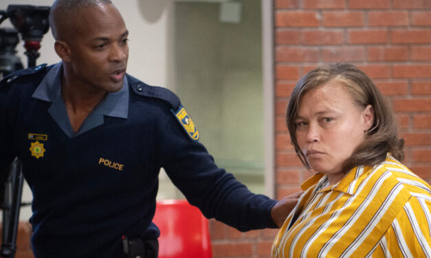 Una madre sudafricana fue condenada a cadena perpetua por secuestrar y vender a su hija de seis años.