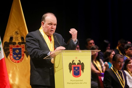 Alcalde peruano propone enviar reos a mega cárcel de El Salvador