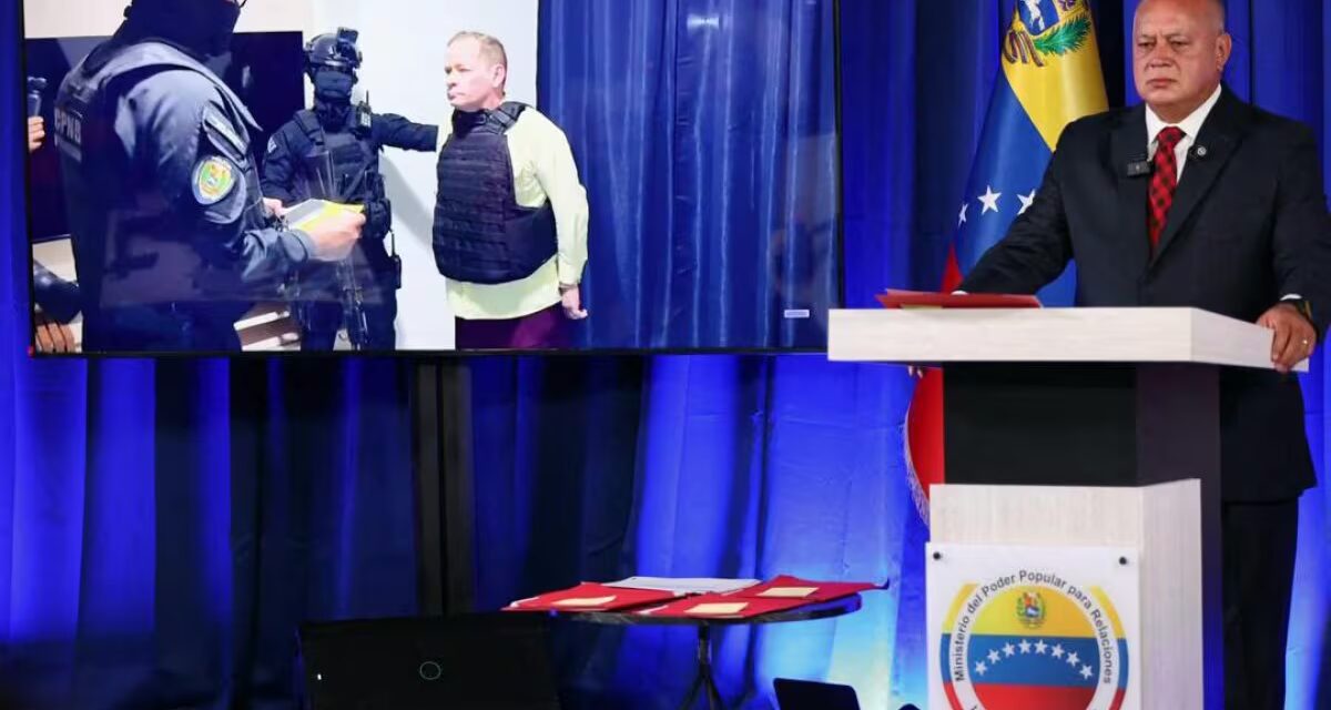 Gobierno venezolano arresta a más de 70 opositores por presunta conspiración terrorista