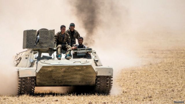 Los milicianos kurdos del PKK anunciaron que abandonan la lucha armada y la disolución de su agrupación.