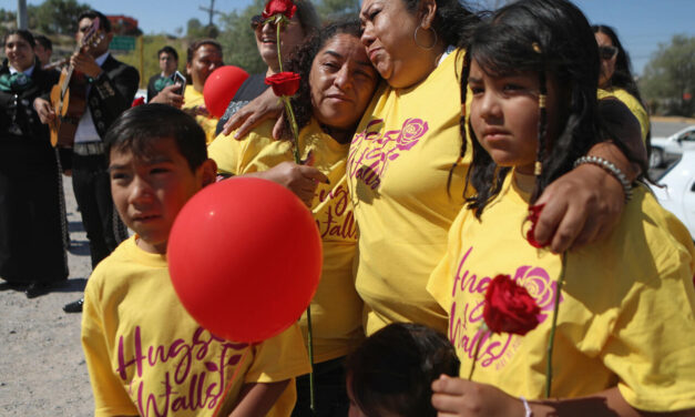 Familias de migrantes deportados de Estados Unidos protestaron en Ciudad Juárez