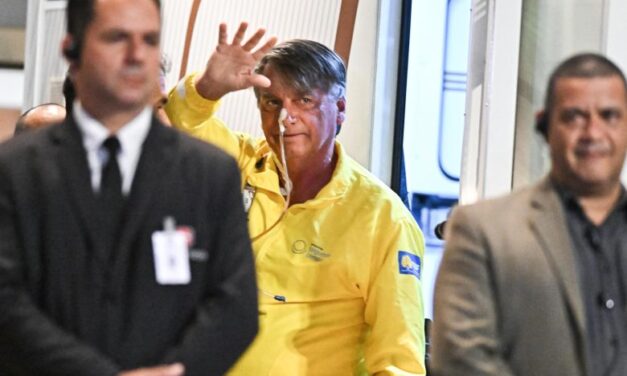 Expresidente de Brasil sale de cuidados intensivos.