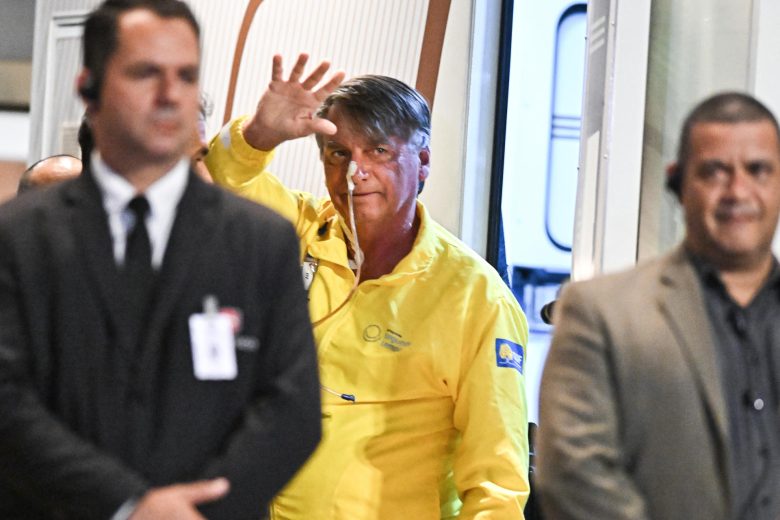 Expresidente de Brasil sale de cuidados intensivos.