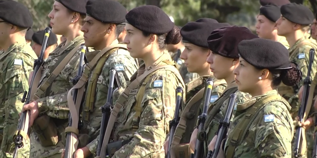 Argentina anuncia Servicio Militar Voluntario para jóvenes de 18 a 28 años