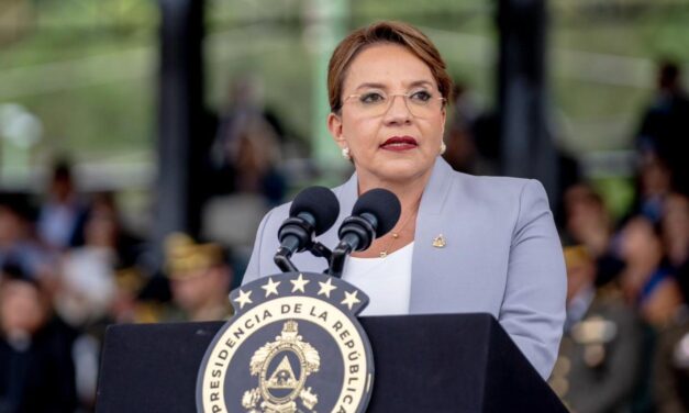 Xiomara Castro critica alerta de EE.UU. por generar temor en la población hondureña