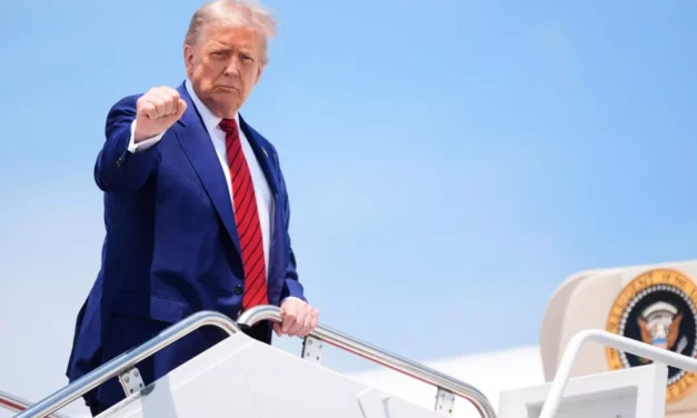 Trump asiste a la reunión de líderes mundiales de la OTAN
