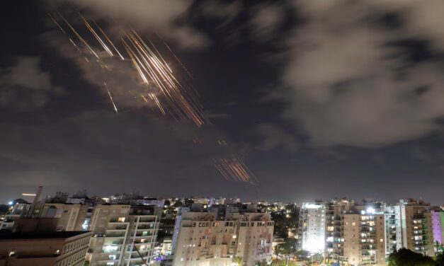 Israel ataca a Irán y declara estado de emergencia