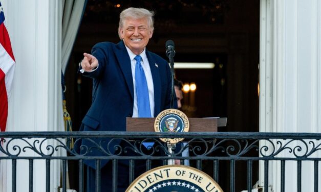 Trump restringe la entrada de nuevos estudiantes extranjeros de Harvard a Estados Unidos