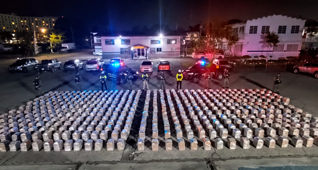 463 detenidos y más de 8,925 paquetes con droga fueron incautados por la policía de Panamá