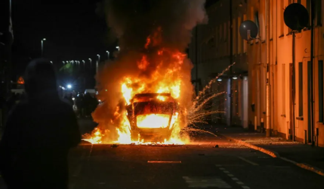 Irlanda del Norte vive jornadas de disturbios antiinmigrantes
