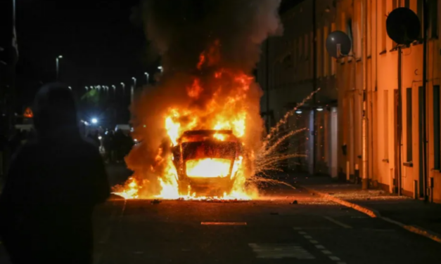 Irlanda del Norte vive jornadas de disturbios antiinmigrantes