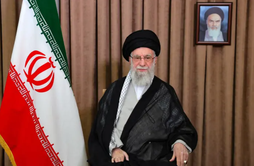 ¿Quién es el Ayatolá Ali Jamenei?