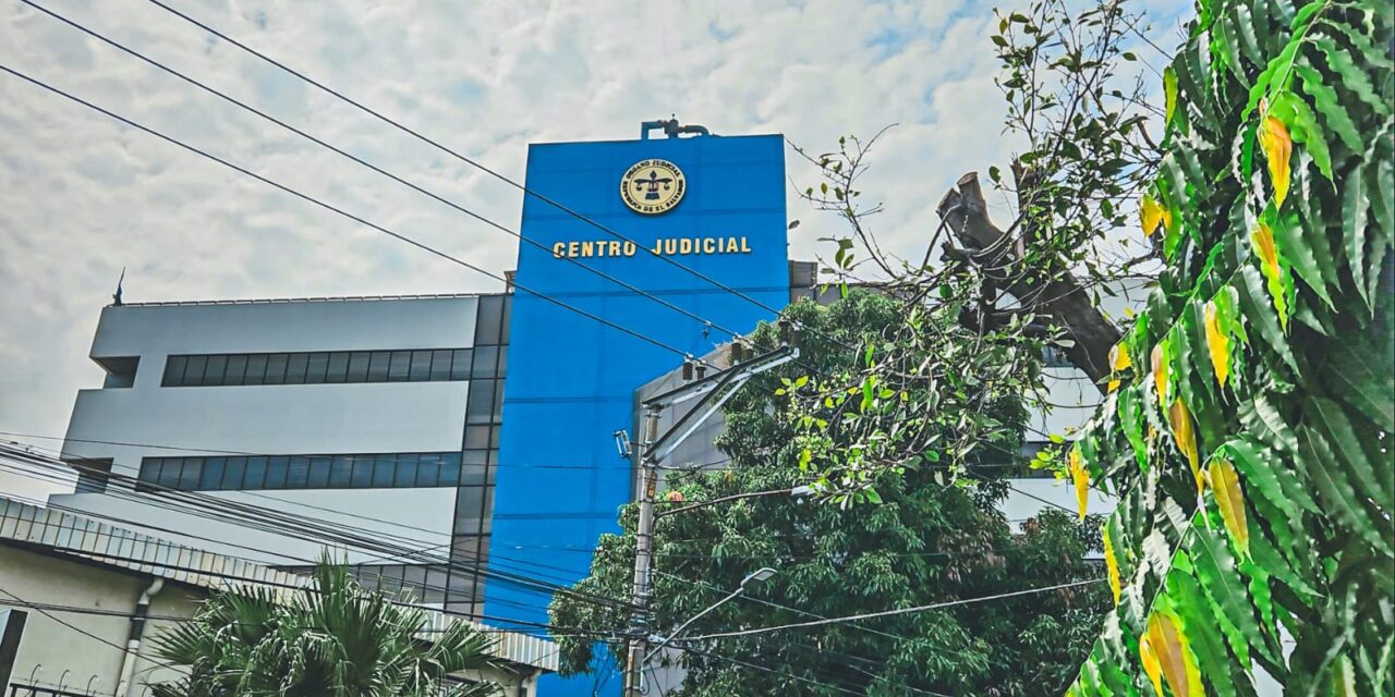 Tres militares salvadoreños fueron declarados culpables del asesinato de cuatro periodistas holandeses