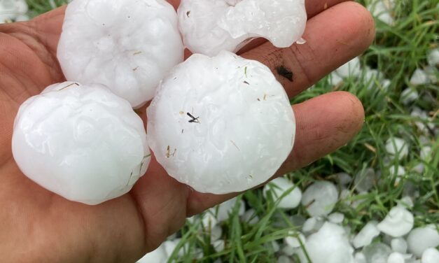Fuerte tormenta con granizos azotó Italia