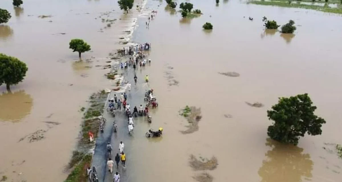 Inundaciones en el centro de Nigeria dejan más de 200 personas muertas