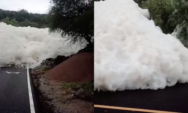 Rio se desborda y provoca espuma tóxica en México