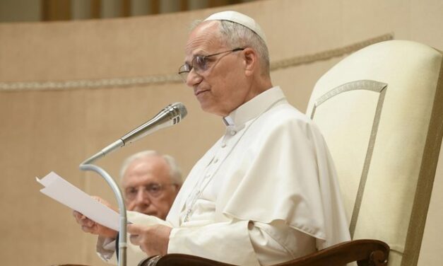 Papa León XIV lamenta el atentado suicida en la iglesia de Mar Elias en Damasco