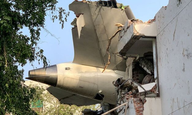 Aumentó a 310 el número de víctimas mortales tras grave accidente aéreo en la India
