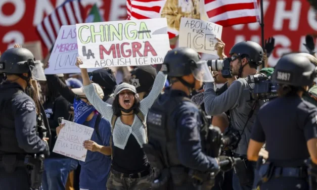 Sheinbaum llama a la calma a los manifestantes de Los Ángeles