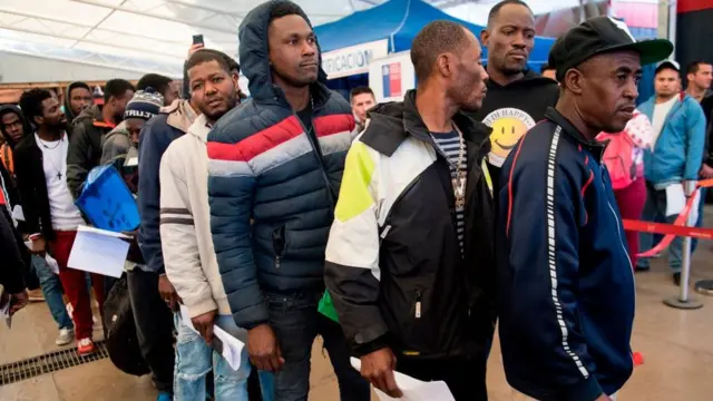 Alarma en Chile por masiva migración de haitianos