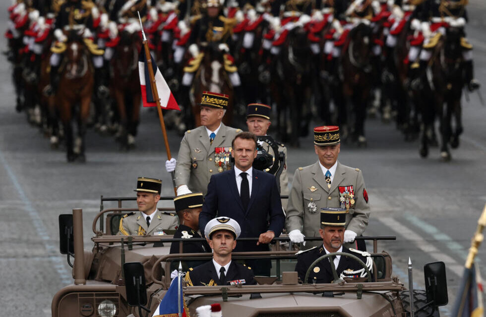 Francia presume de la «credibilidad» de su ejército en un mundo «más brutal»