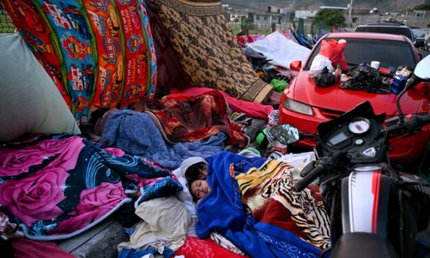 Sube a siete el número de muertos por sismos en Guatemala