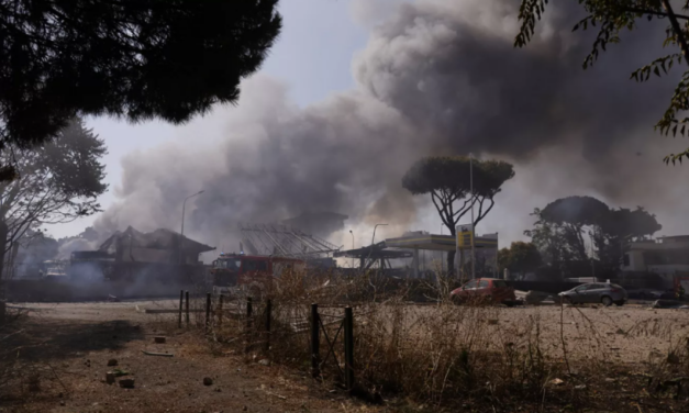 Al menos 21 heridos tras explosión en una gasolinera de Roma, Italia.