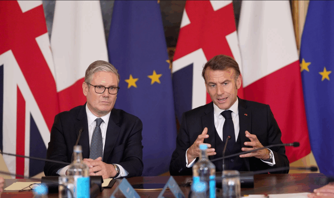 Reino Unido y Francia anunciaron un acuerdo migratorio “Entra uno, sale uno”